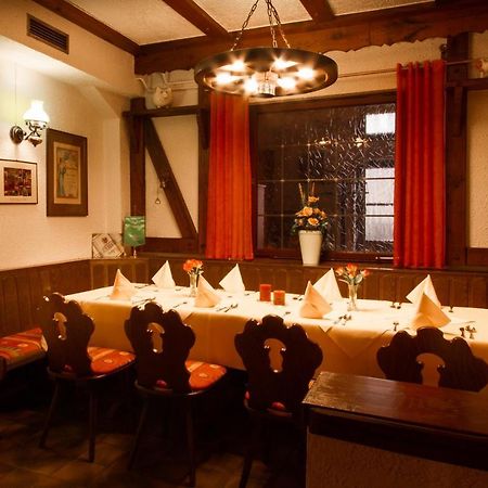 Hotel- Restaurant Zum Hirsch Grossenlueder Экстерьер фото